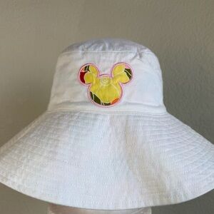 Reversible Disneyland bucket hat